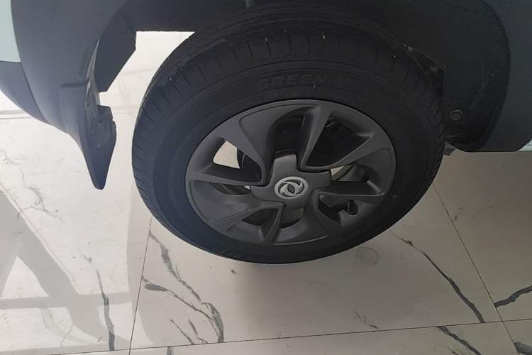 Used Dongfeng NAMMI BOX 2022 Chasing Wind Edition 331KM Advanced Model Right Rear Wheel Hub