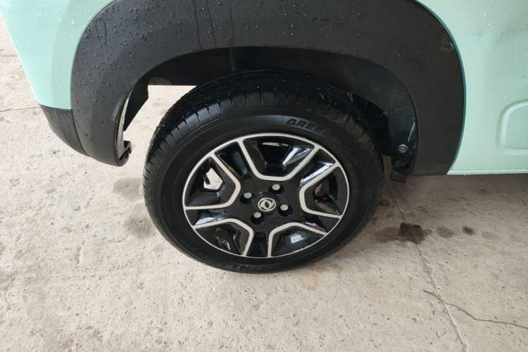 Used Dongfeng NAMMI BOX 2022 Chasing Wind Edition 331 km Standard Model Right Rear Wheel Hub