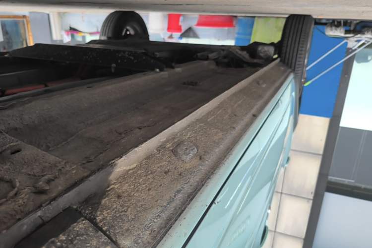 Used Dongfeng NAMMI BOX 2022 Chasing Wind Edition 331KM Advanced Model Right Side Sill