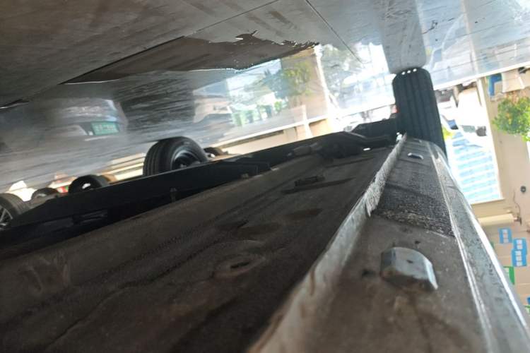 Used Dongfeng NAMMI BOX 2022 Chasing Wind Edition 331 km Standard Model Right Side Sill