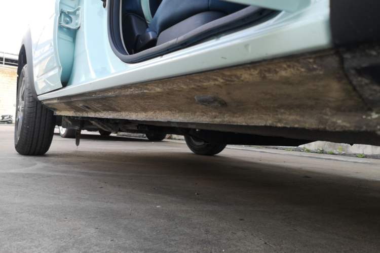 Used Dongfeng NAMMI BOX 2022 Chasing Wind Edition 331KM Advanced Model Right Side Sill