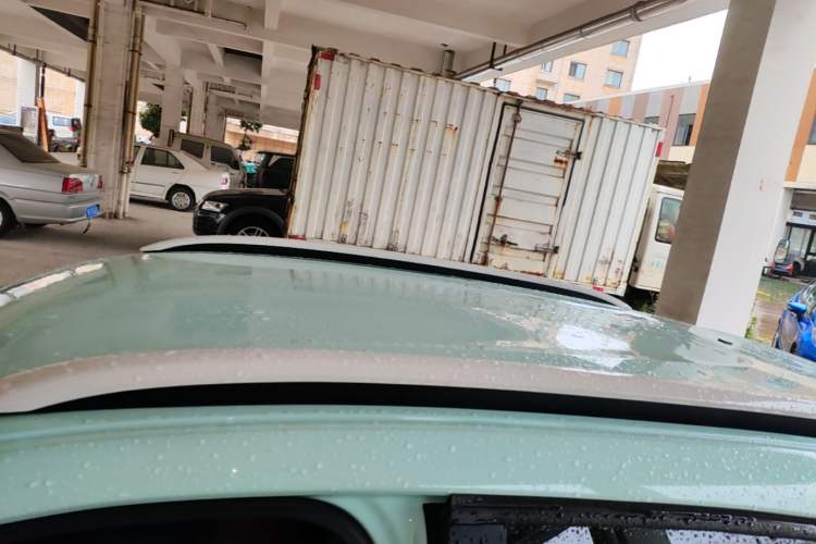 Used Dongfeng NAMMI BOX 2022 Chasing Wind Edition 331 km Standard Model Roof
