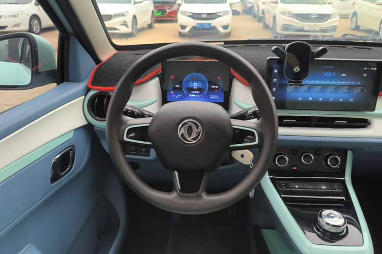 Used Dongfeng NAMMI BOX 2022 Chasing Wind Edition 331KM Advanced Model Steering Wheel