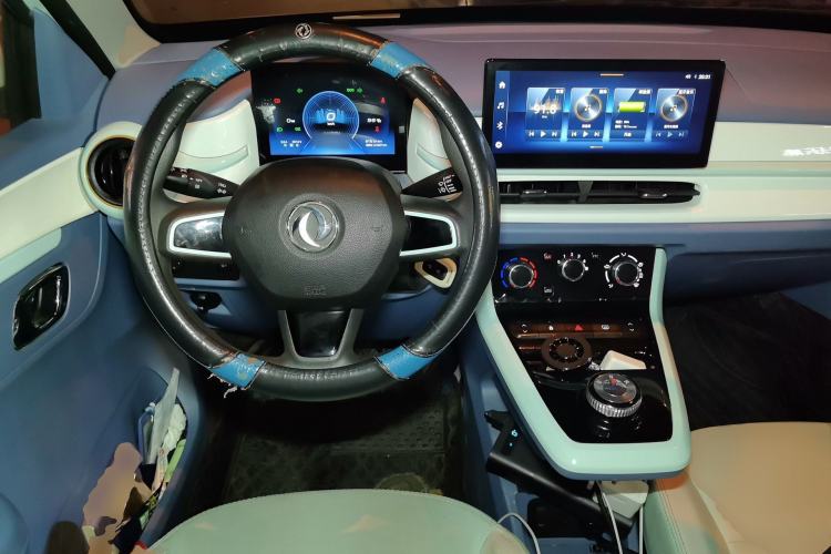 Used Dongfeng NAMMI BOX 2022 Chasing Wind Edition 351 km Advanced Model Steering Wheel