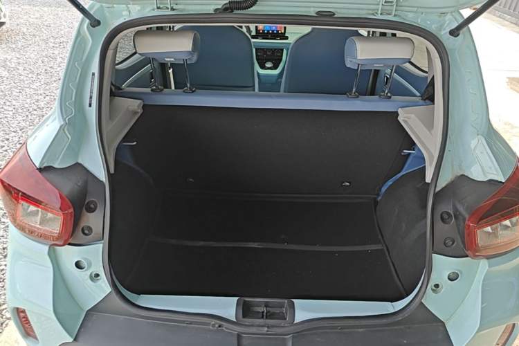 Used Dongfeng NAMMI BOX 2022 Chasing Wind Edition 331 km Standard Model Trunk