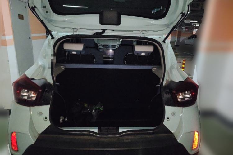 Used Dongfeng NAMMI BOX 2022 Light Wind Edition 201KM Advanced Model Trunk