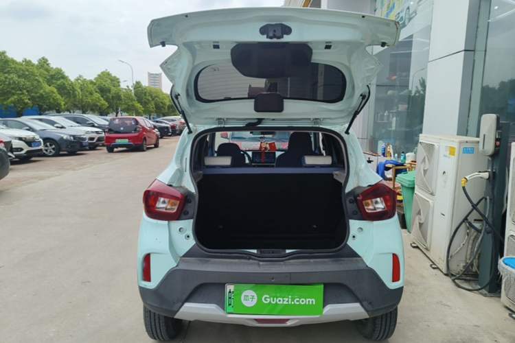Used Dongfeng NAMMI BOX 2022 Revised Light Wind Edition 201 km Standard Version Trunk