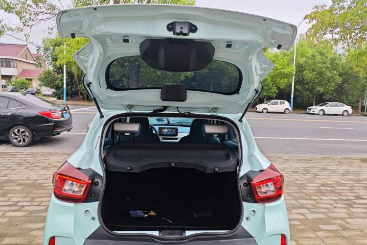Used Dongfeng NAMMI BOX 2022 Chasing Wind Edition 331KM Advanced Model Trunk