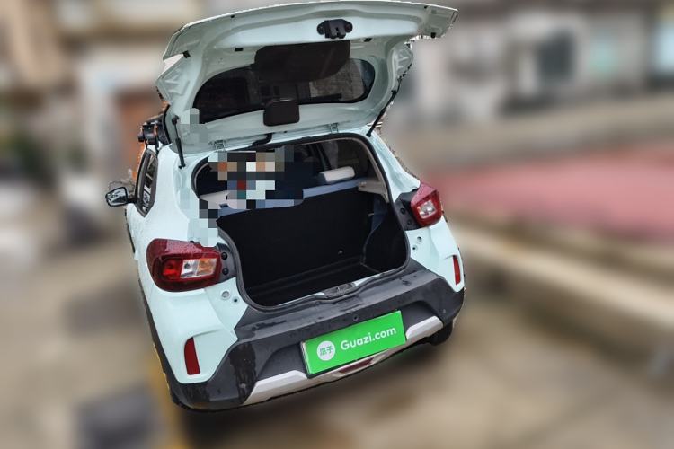 Used Dongfeng NAMMI BOX 2022 Revised Light Wind Edition 201 km Standard Version Trunk