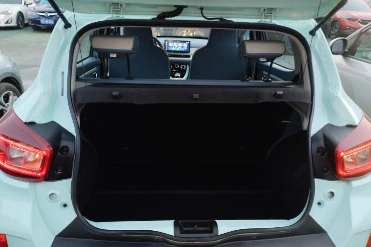 Used Dongfeng NAMMI BOX 2022 Light Wind Edition 201KM Advanced Model Trunk