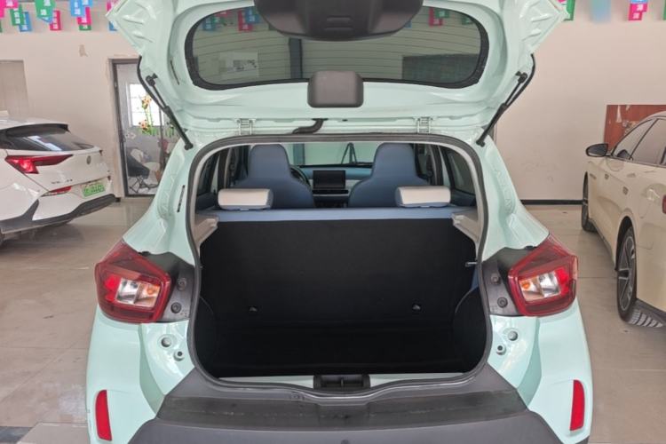 Used Dongfeng NAMMI BOX 2022 Chasing Wind Edition 331 km Standard Model Trunk