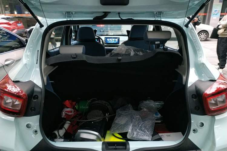 Used Dongfeng NAMMI BOX 2022 Chasing Wind Edition 331KM Advanced Model Trunk