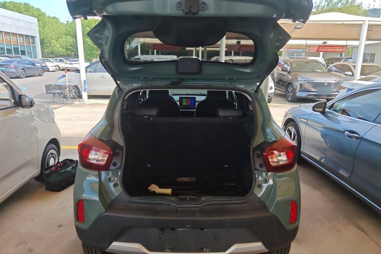 Used Dongfeng NAMMI BOX 2022 Champion Edition Light Wind Version 201KM Standard Model Trunk
