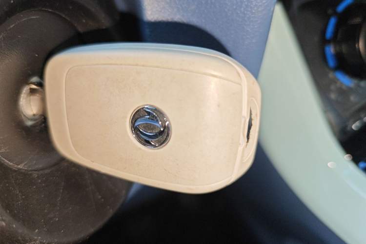 Used Dongfeng NAMMI BOX 2022 Chasing Wind Edition 331KM Advanced Model Vehicle Key