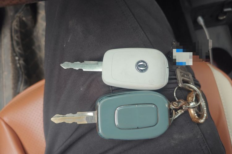 Used Dongfeng NAMMI BOX 2022 Champion Edition Light Wind Version 201KM Standard Model Vehicle Key