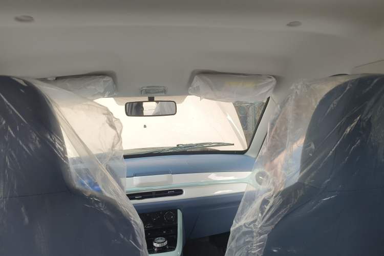 Used Dongfeng NAMMI BOX 2022 Chasing Wind Edition 351KM Standard Model Headliner