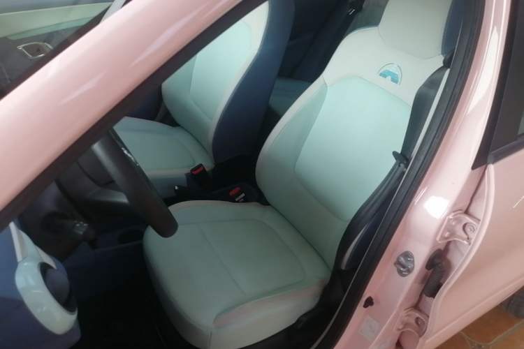 Used Dongfeng NAMMI BOX 2022 Chasing Wind Edition 331KM Advanced Model Left Front Seat