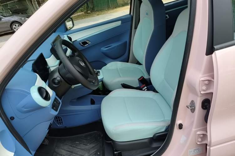 Used Dongfeng NAMMI BOX 2022 Chasing Wind Edition 351KM Standard Model Left Front Seat