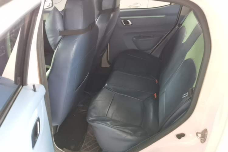 Used Dongfeng NAMMI BOX 2022 Light Wind Edition 201KM Advanced Model Left Rear Seat