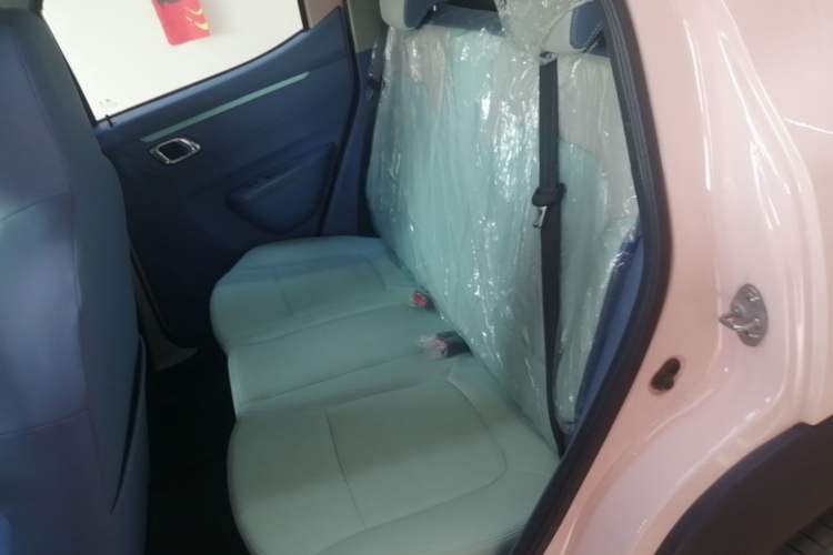 Used Dongfeng NAMMI BOX 2022 Chasing Wind Edition 331KM Advanced Model Left Rear Seat