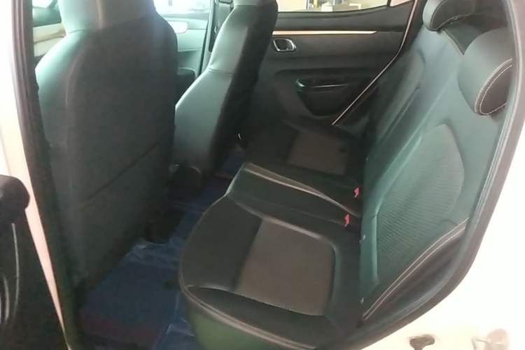 Used Dongfeng NAMMI BOX 2022 Chasing Wind Edition 331KM Advanced Model Left Rear Seat