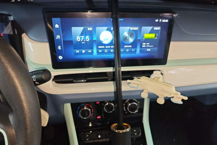 Used Dongfeng NAMMI BOX 2022 Chasing Wind Edition 331KM Advanced Model Audio And AC Panel