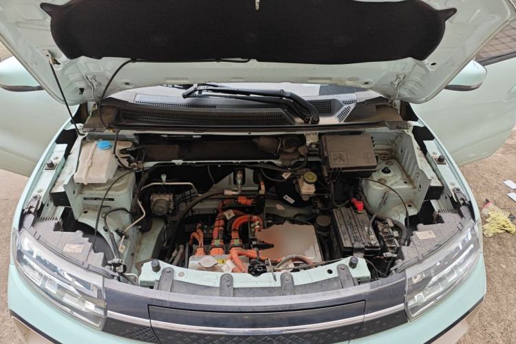 Used Dongfeng NAMMI BOX 2022 Chasing Wind Edition 331KM Advanced Model Engine Bay