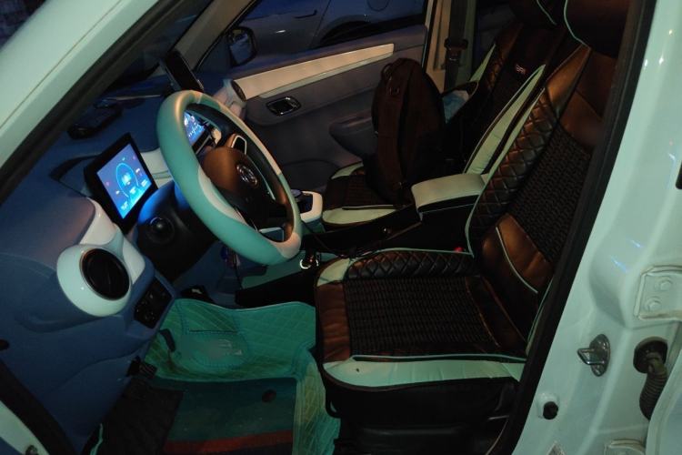 Used Dongfeng NAMMI BOX 2022 Chasing Wind Edition 331KM Advanced Model Left Front Seat