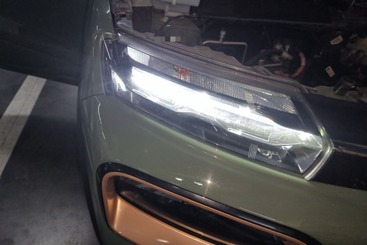 Used Dongfeng NAMMI BOX 2022 Champion Edition Light Wind Version 201KM Standard Model Right Front Headlight