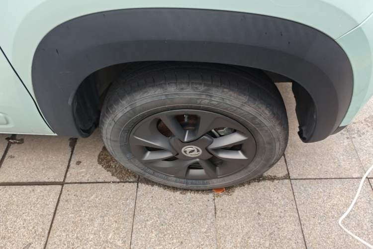 Used Dongfeng NAMMI BOX 2022 Chasing Wind Edition 331KM Advanced Model Right Front Wheel Hub