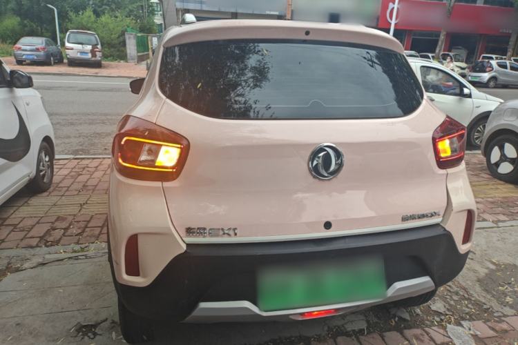 Used Dongfeng NAMMI BOX 2022 Light Wind Edition 201KM Lightning Model Rear