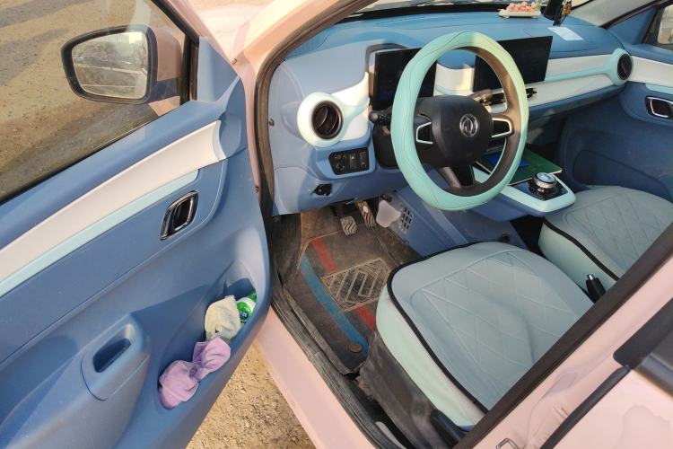 Used Dongfeng NAMMI BOX 2022 Chasing Wind Edition 331KM Advanced Model Driver Seat