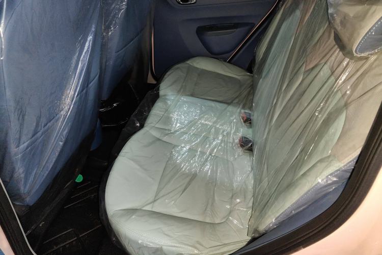 Used Dongfeng NAMMI BOX 2022 Chasing Wind Edition 331KM Advanced Model Interior 1