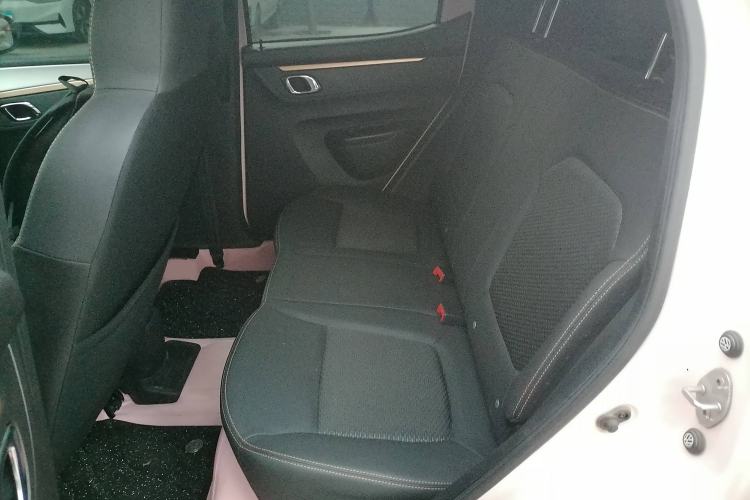 Used Dongfeng NAMMI BOX 2022 Revised Light Wind Edition 201 km Standard Version Interior 4