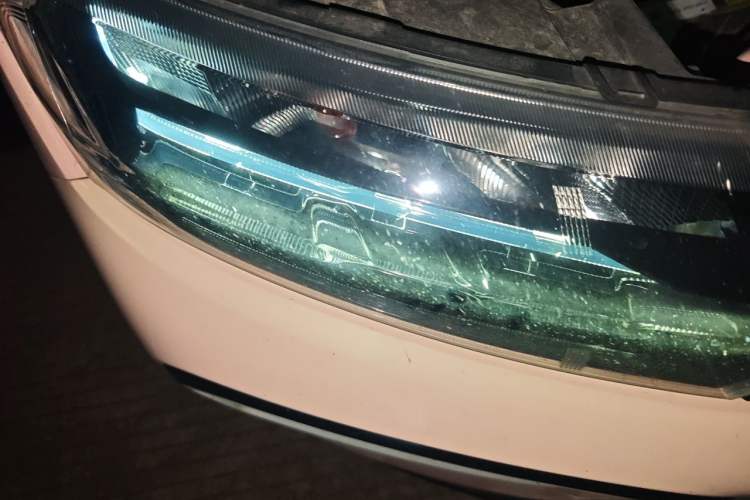 Used Dongfeng NAMMI BOX 2022 Chasing Wind Edition 331KM Advanced Model Right Front Headlight