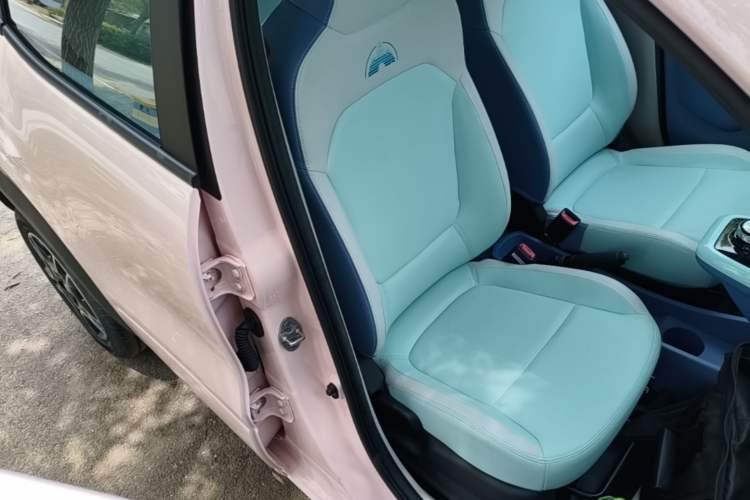 Used Dongfeng NAMMI BOX 2022 Chasing Wind Edition 351KM Standard Model Right Front Seat