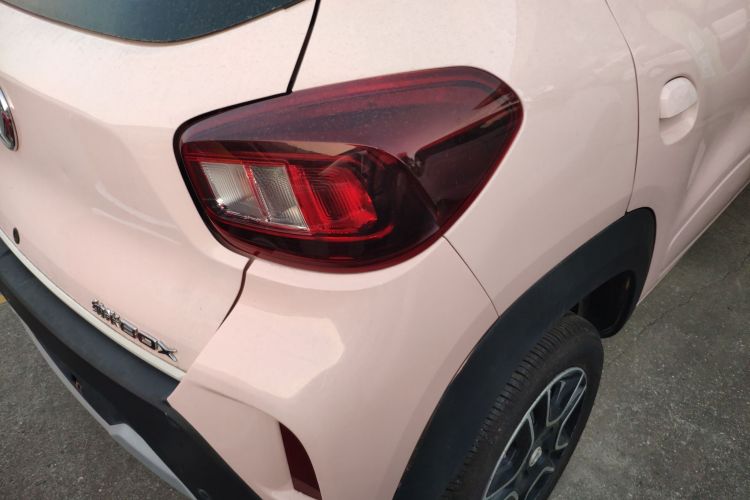 Used Dongfeng NAMMI BOX 2022 Light Wind Edition 201KM Lightning Model Right Rear Taillight
