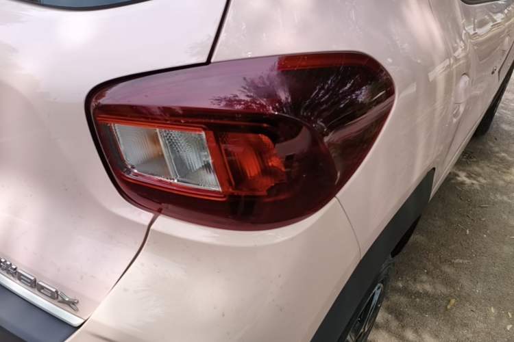 Used Dongfeng NAMMI BOX 2022 Chasing Wind Edition 351KM Standard Model Right Rear Taillight