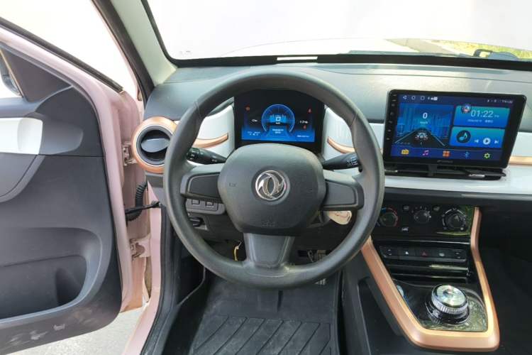Used Dongfeng NAMMI BOX 2022 Revised Light Wind Edition 201 km Standard Version Steering Wheel