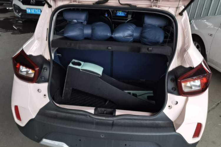 Used Dongfeng NAMMI BOX 2022 Light Wind Edition 201KM Advanced Model Trunk