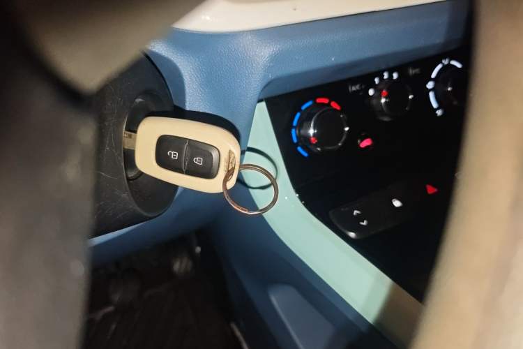 Used Dongfeng NAMMI BOX 2022 Chasing Wind Edition 331KM Advanced Model Vehicle Key
