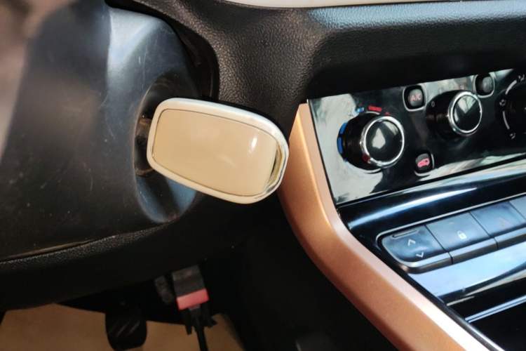 Used Dongfeng NAMMI BOX 2022 Light Wind Edition 201KM Advanced Model Vehicle Key