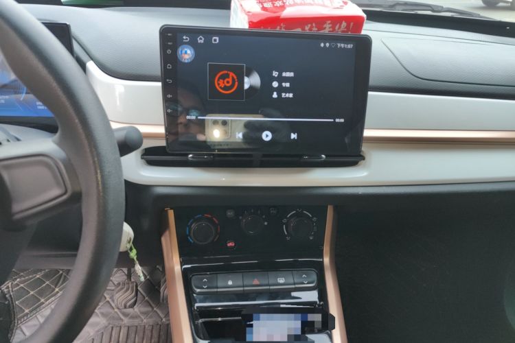 Used Dongfeng NAMMI BOX 2022 Champion Edition Light Wind Version 201KM Standard Model Audio And AC Panel