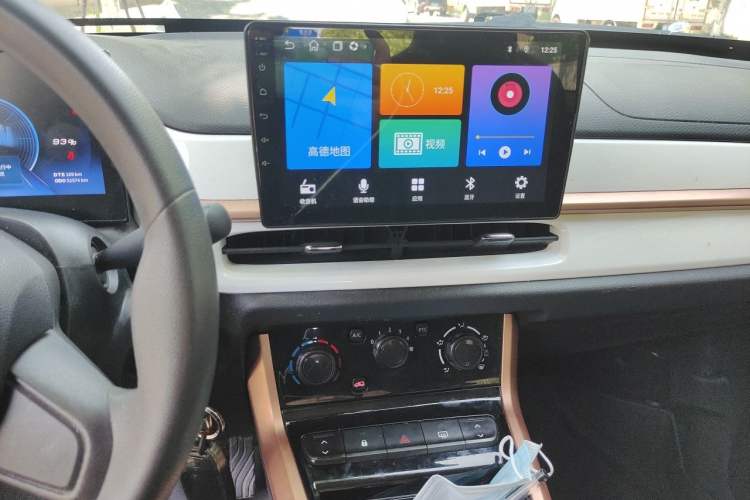 Used Dongfeng NAMMI BOX 2022 Light Wind Edition 201KM Lightning Model Audio And AC Panel