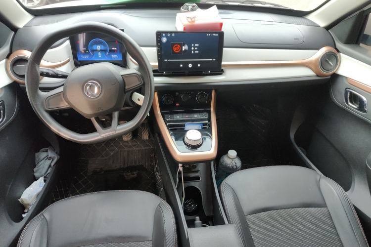 Used Dongfeng NAMMI BOX 2022 Champion Edition Light Wind Version 201KM Standard Model Center Console