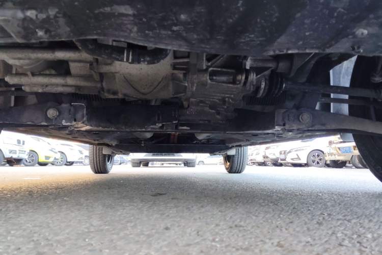 Used Dongfeng NAMMI BOX 2022 Revised Light Wind Edition 201 km Standard Version Chassis Front