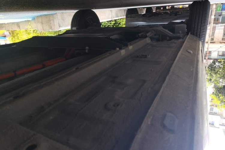 Used Dongfeng NAMMI BOX 2022 Light Wind Edition 201KM Advanced Model Chassis Front Right