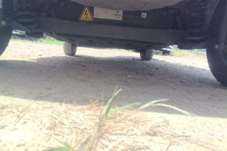 Used Dongfeng NAMMI BOX 2022 Chasing Wind Edition 331KM Advanced Model Chassis Rear