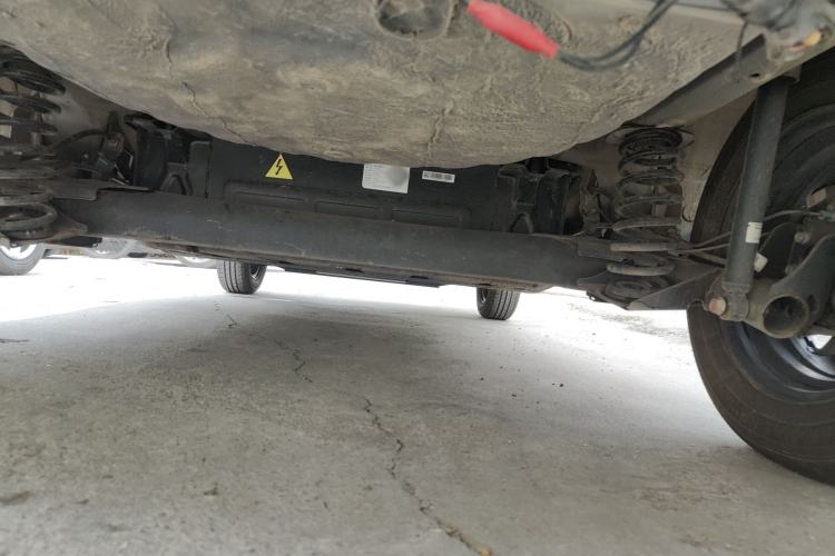 Used Dongfeng NAMMI BOX 2022 Champion Edition Light Wind Version 201KM Standard Model Chassis Rear
