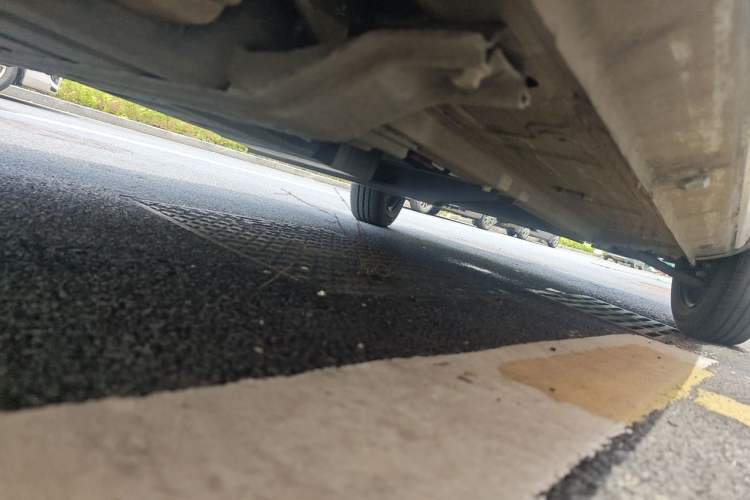 Used Dongfeng NAMMI BOX 2022 Light Wind Edition 201KM Standard Model Chassis Rear Right